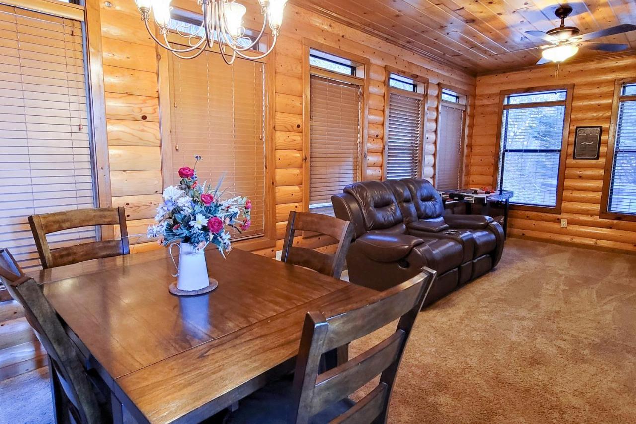 Treetop Tranquilty Sevierville Dış mekan fotoğraf