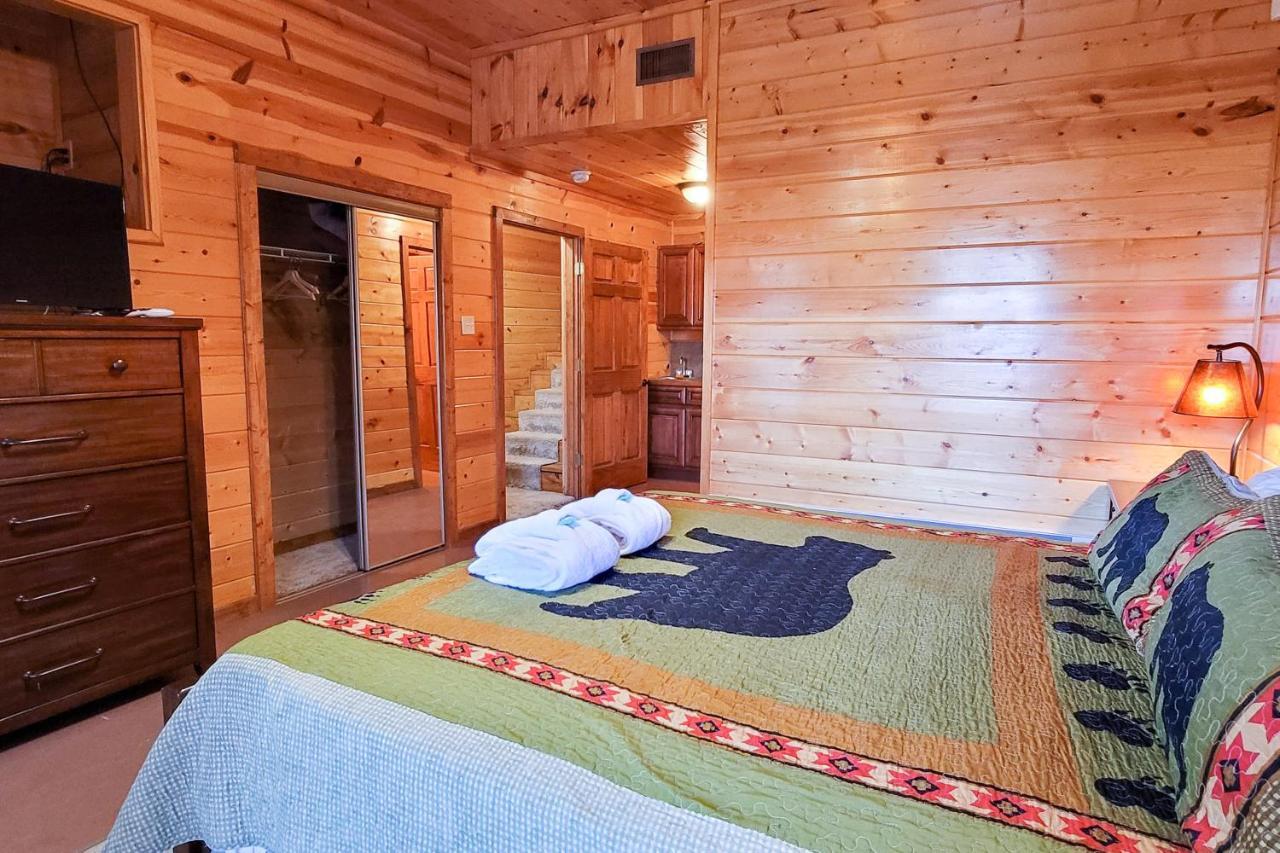 Treetop Tranquilty Sevierville Dış mekan fotoğraf